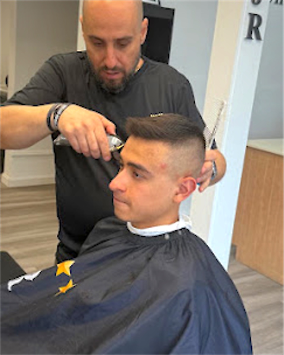 Detail haircut work at JR Barbershop